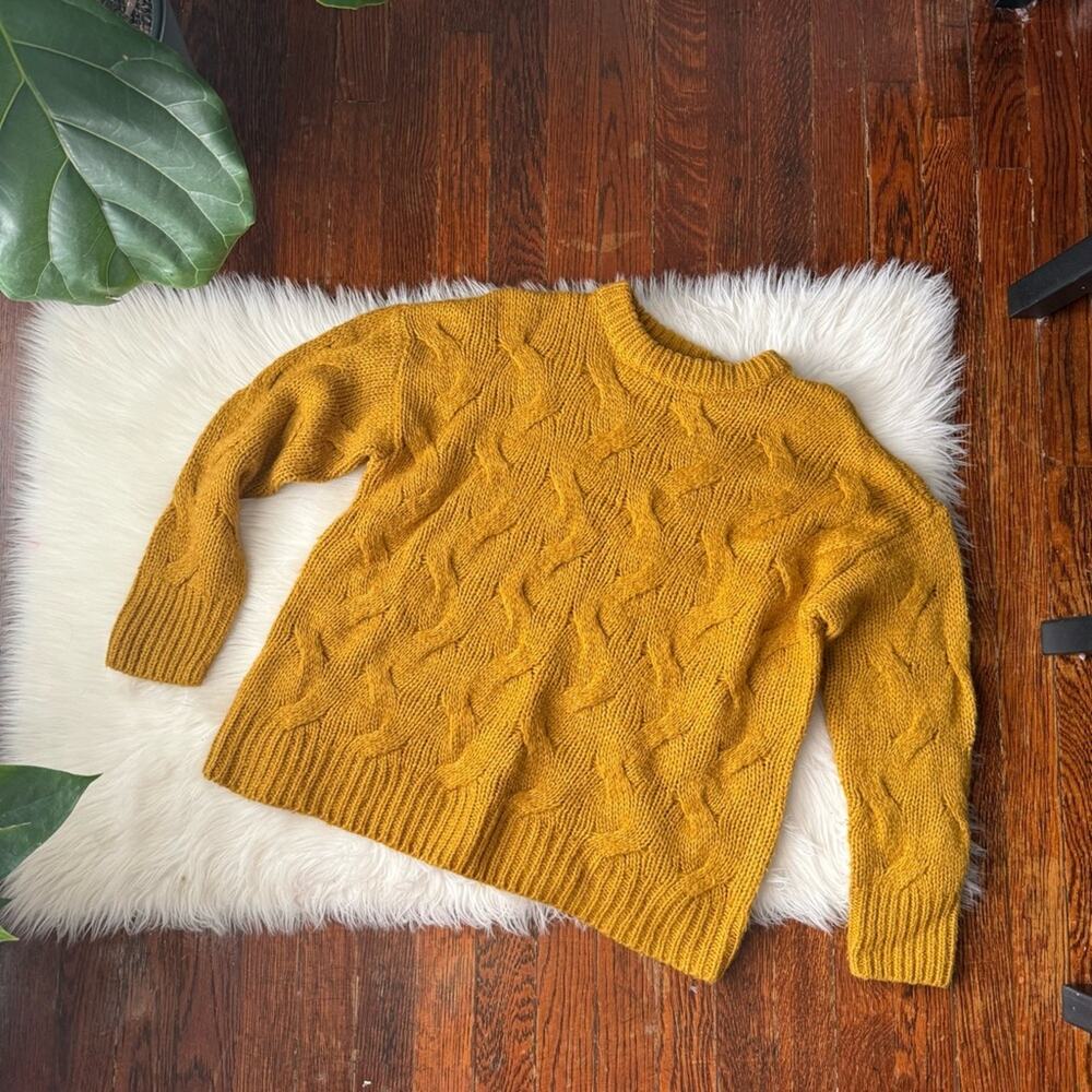 Gold Yellow Cableknit Chunky Sweater Cozy